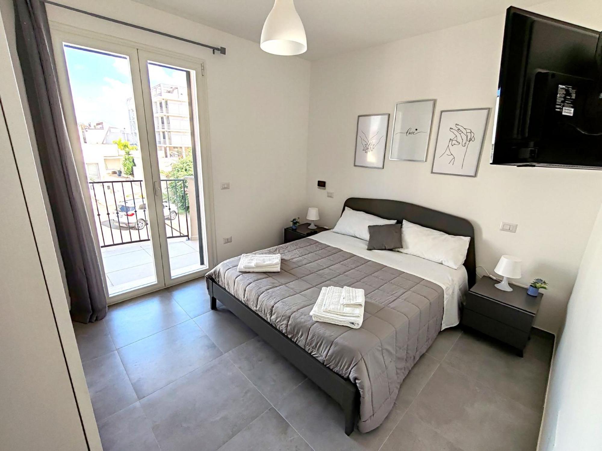 Apartamento La Dama Di Loto Lecce Exterior foto